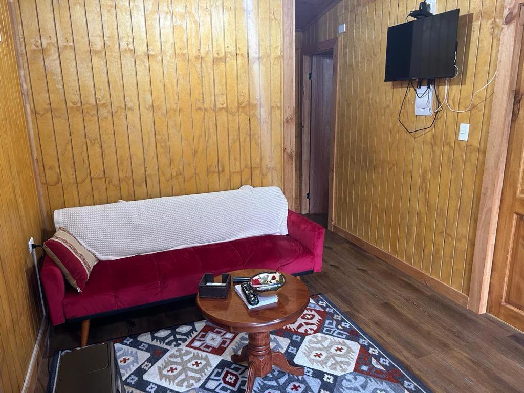 Cabanas El Manzano Coyhaique Esterno foto